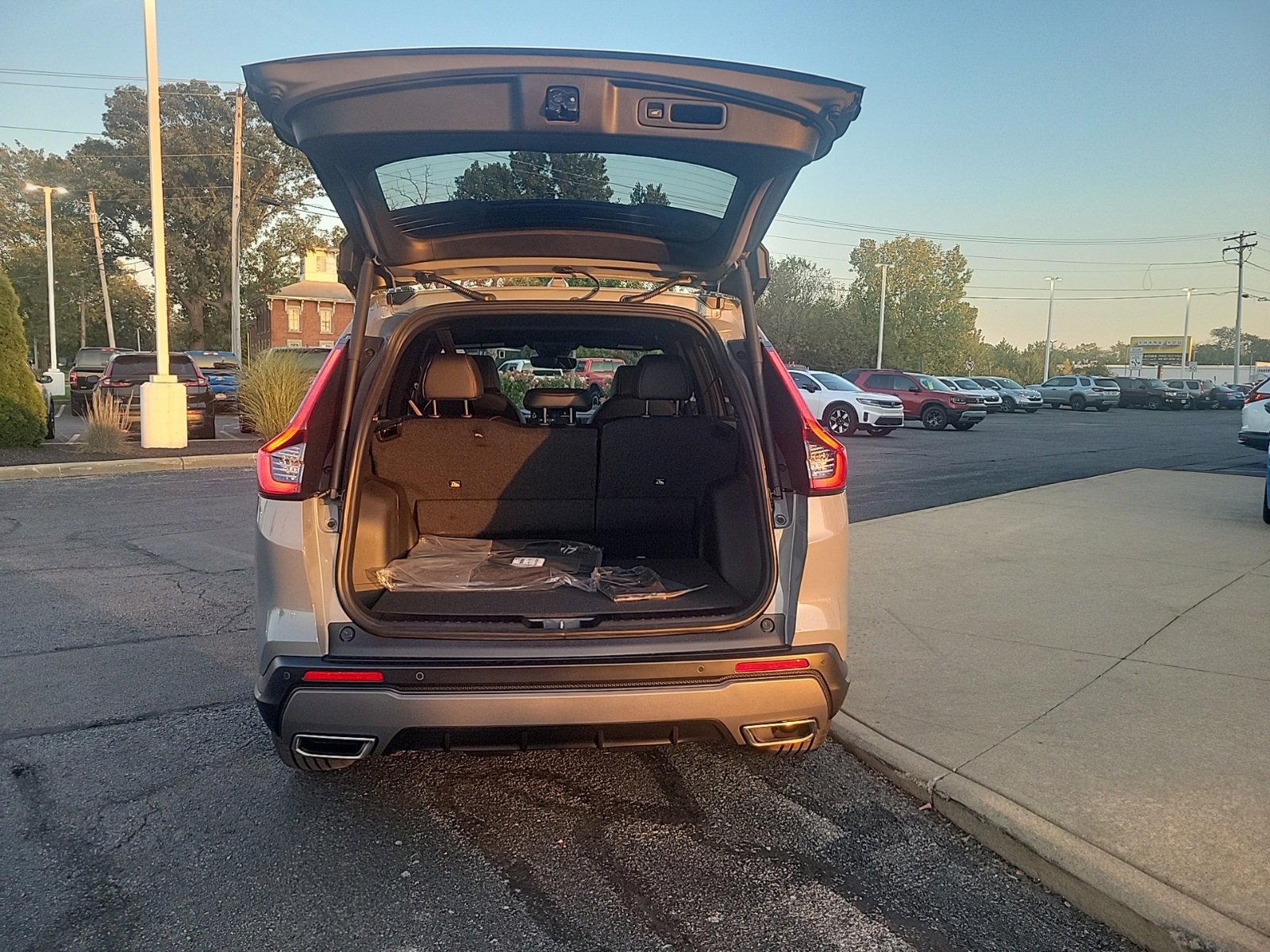 New 2026 Honda CR-V Sport-L image 8