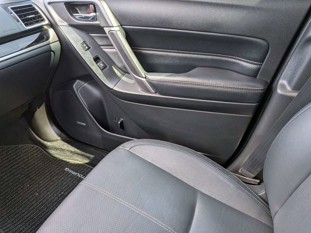 Used 2018 Subaru Forester 2.5i Touring w/ Popular Package #3B AWD/4WD image 20