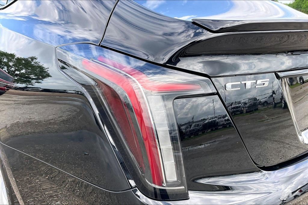Used 2023 Cadillac CT5 V w/ Premium Package RWD image 20
