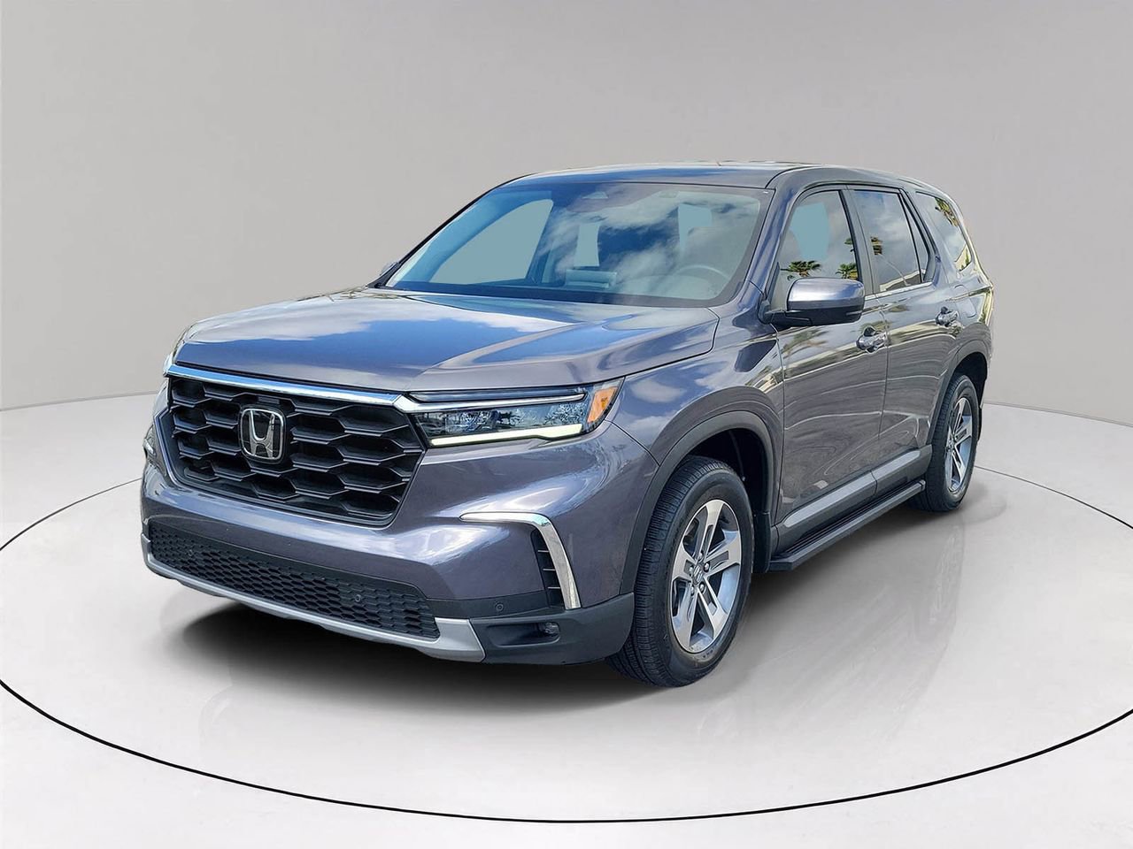 Used 2023 Honda Pilot EX-L image 3