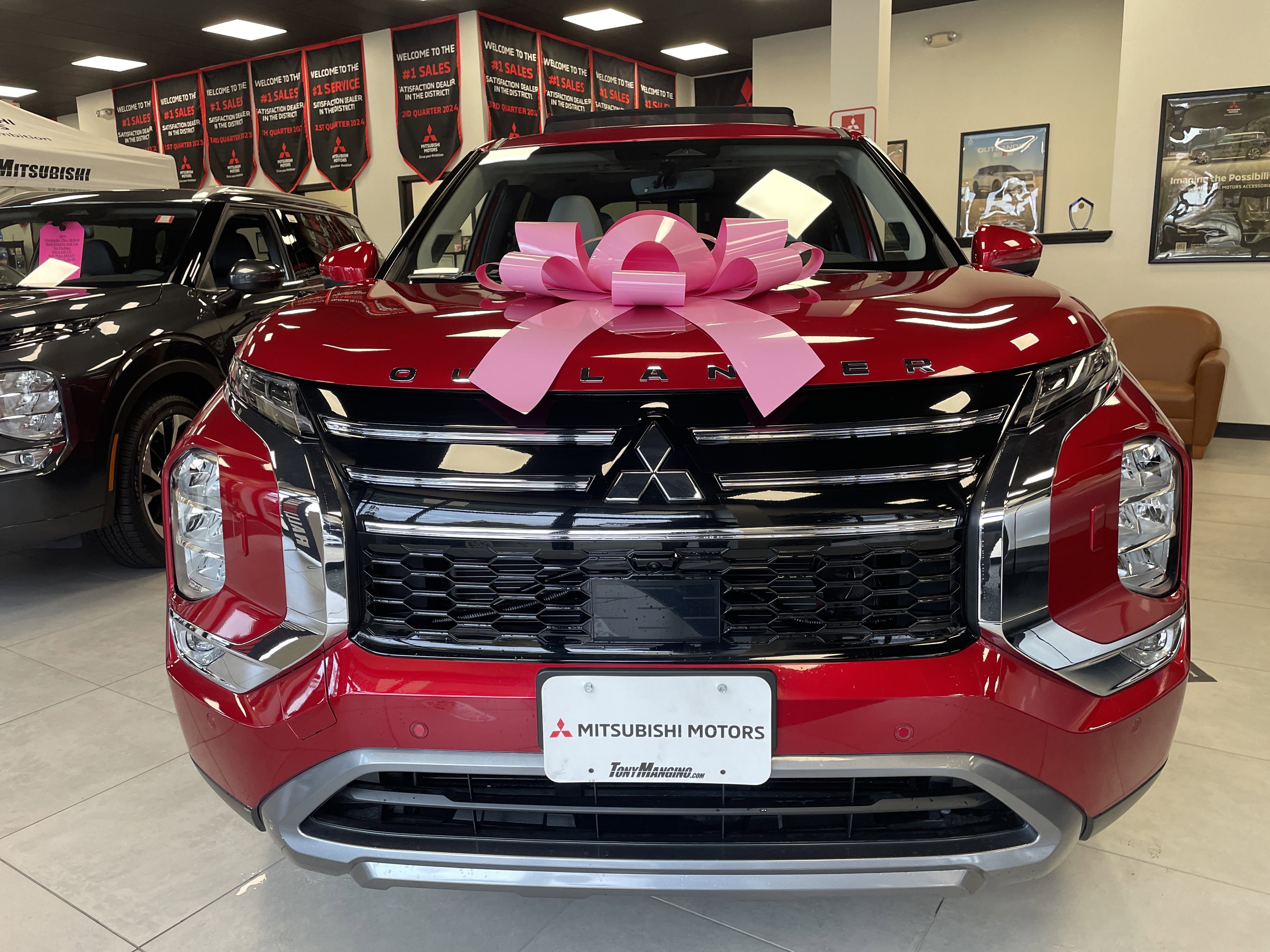 New 2025 Mitsubishi Outlander SE image 2