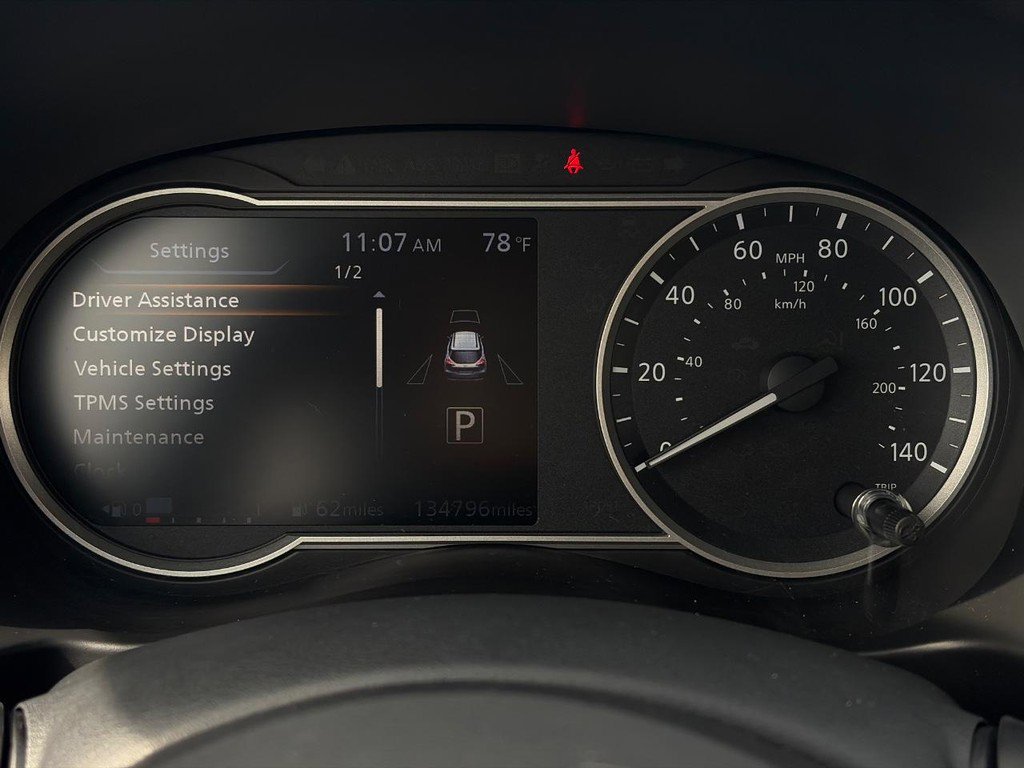 Used 2018 Nissan Kicks SV image 24