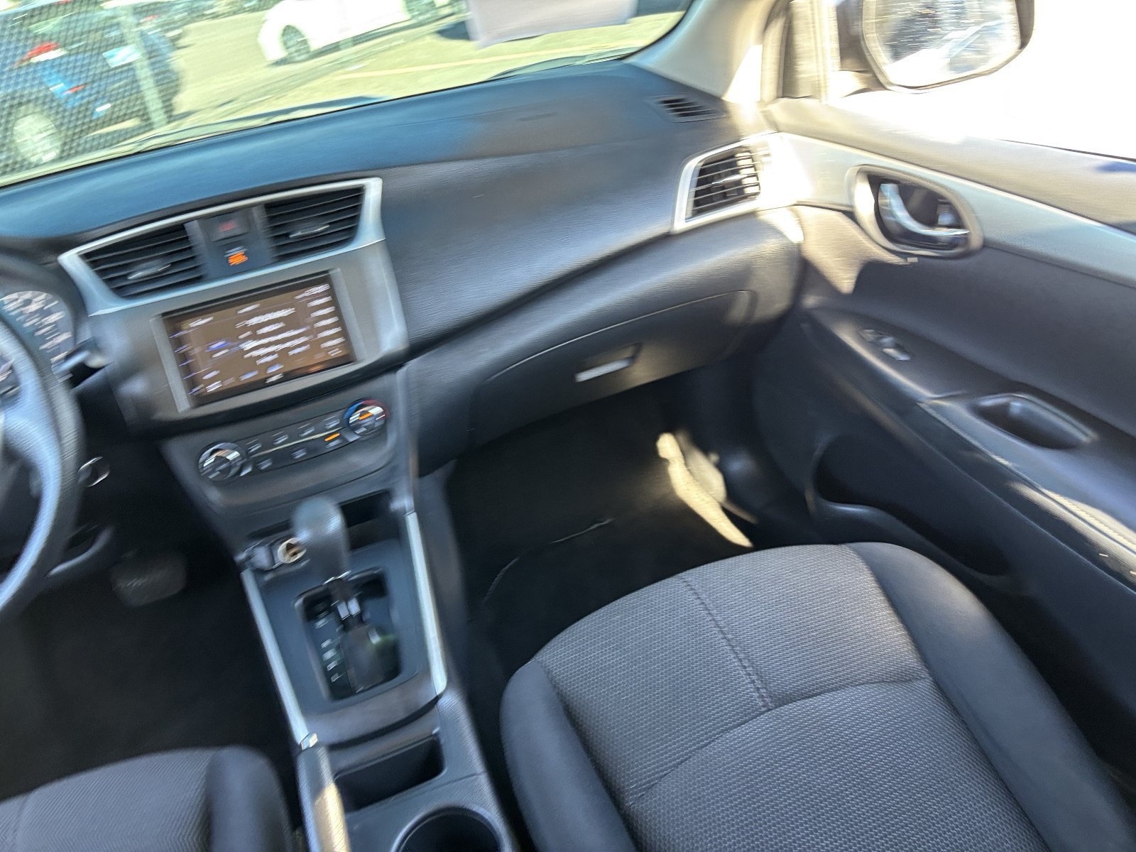 Used 2017 Nissan Sentra S FWD image 17