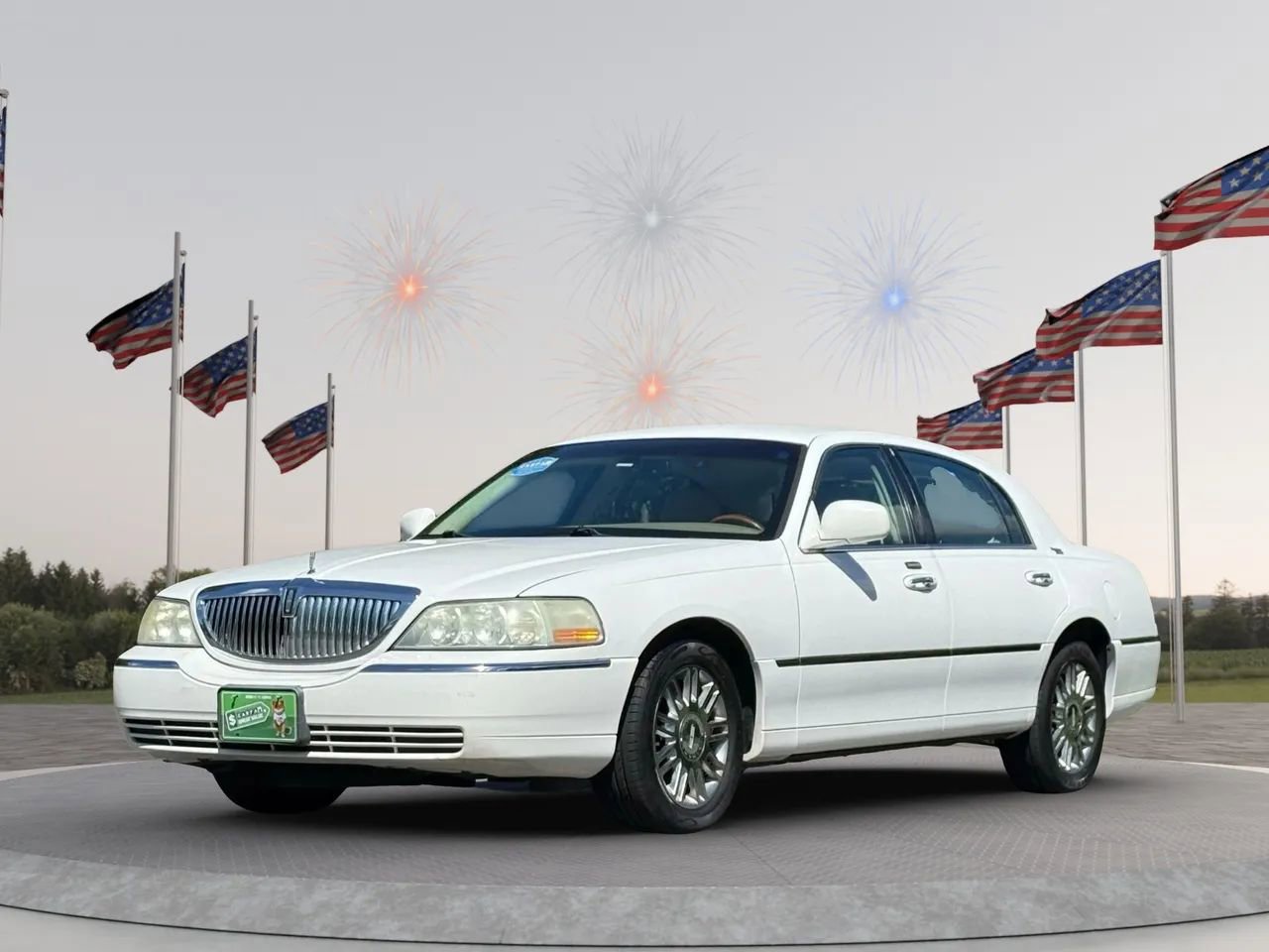 Used 2009 Lincoln Town Car Signature Limited image 3