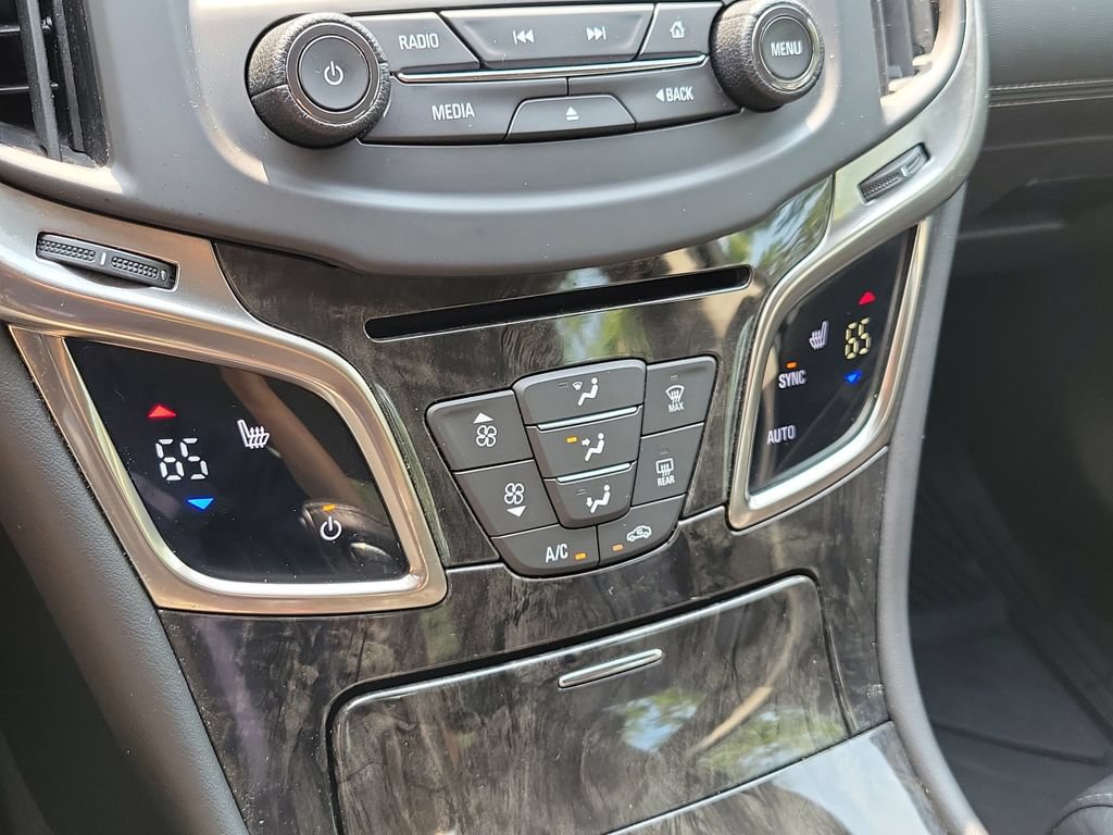 Used 2014 Buick LaCrosse Leather FWD image 33