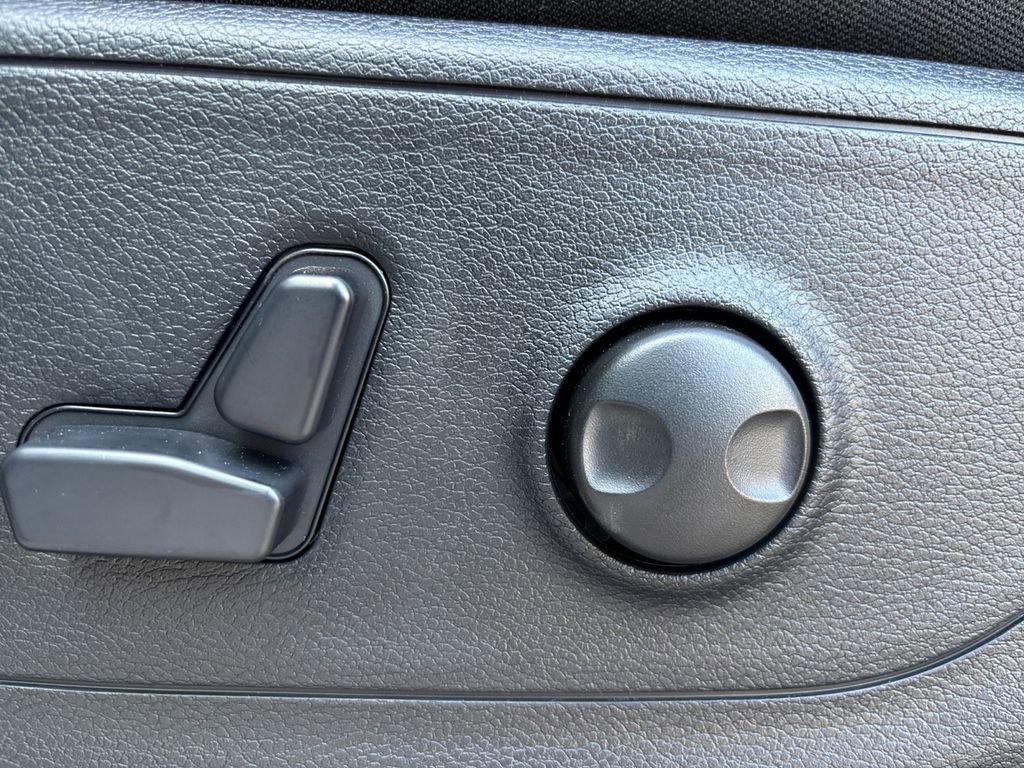 New 2026 RAM 1500 Big Horn image 13