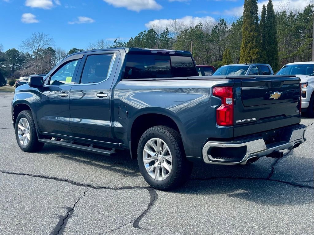 Used 2022 Chevrolet Silverado 1500 LTZ w/ LTZ Premium Package image 3