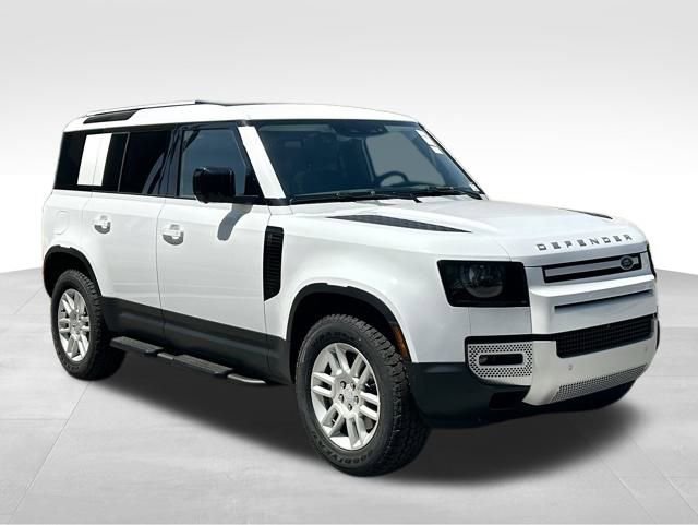 New 2025 Land Rover Defender 110 S image 7