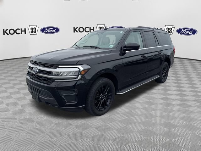 Used 2022 Ford Expedition Max XLT AWD/4WD image 3
