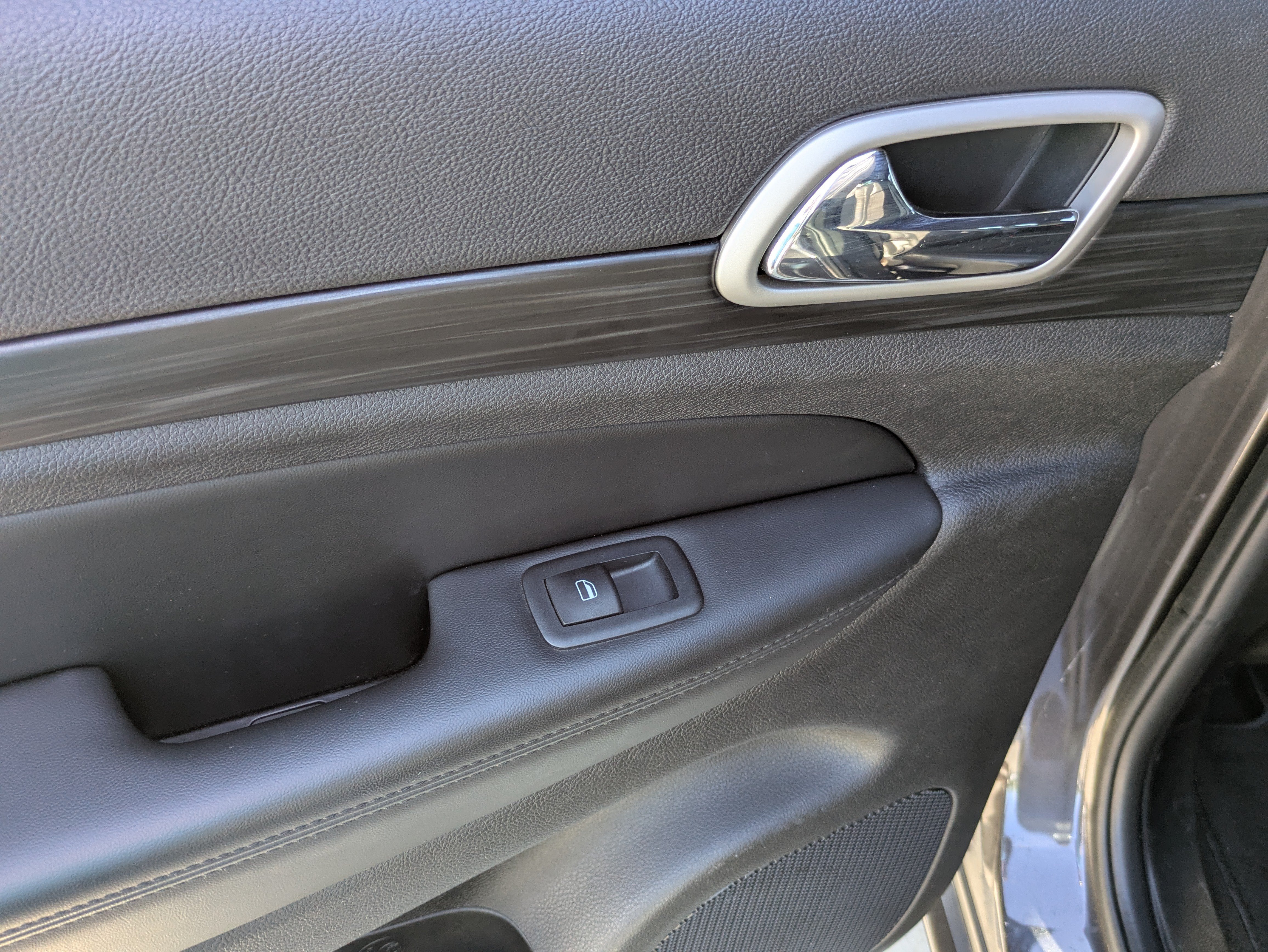 Certified 2021 Jeep Grand Cherokee Laredo X RWD image 15
