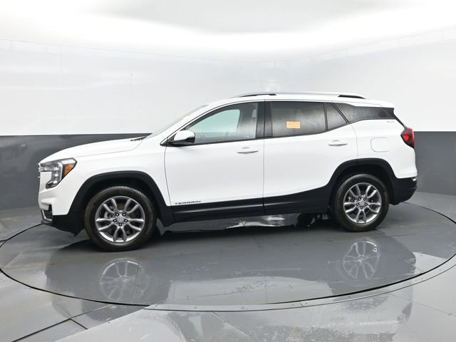 Used 2024 GMC Terrain SLT image 5