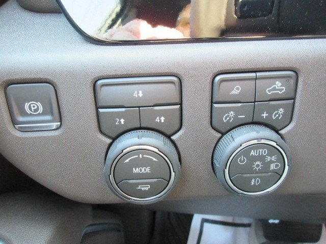 New 2026 Chevrolet Silverado 2500 LT w/ All Star Edition AWD/4WD image 23
