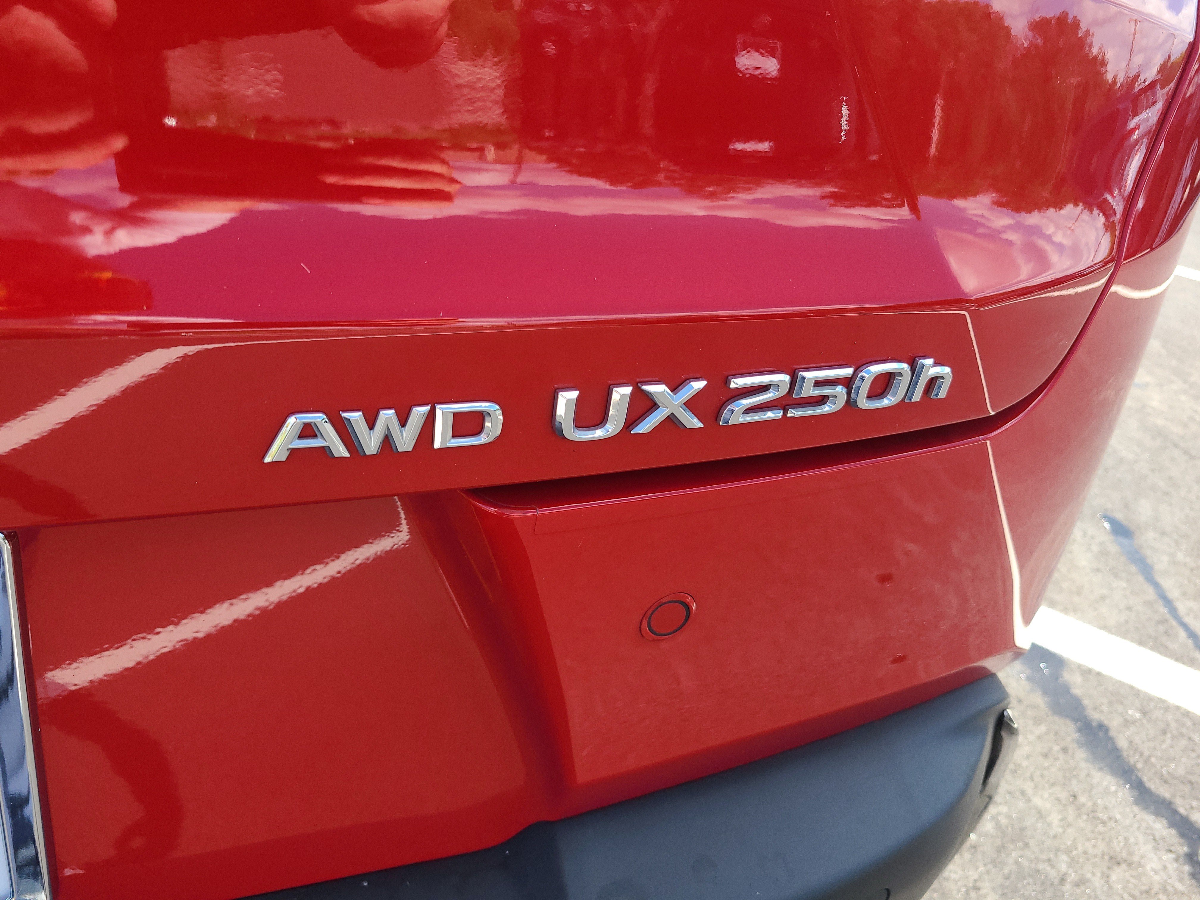 Used 2024 Lexus UX 250h F Sport AWD/4WD image 29