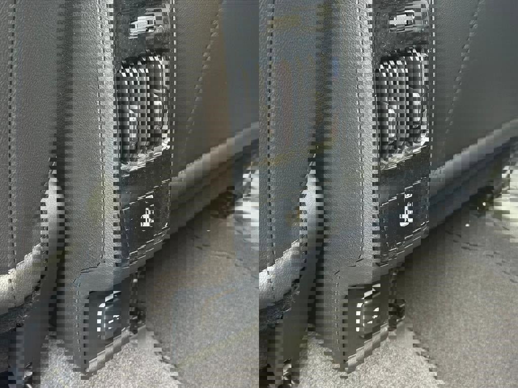 New 2026 Jeep Compass Limited w/ Sun, Sound & Navigation Group image 13