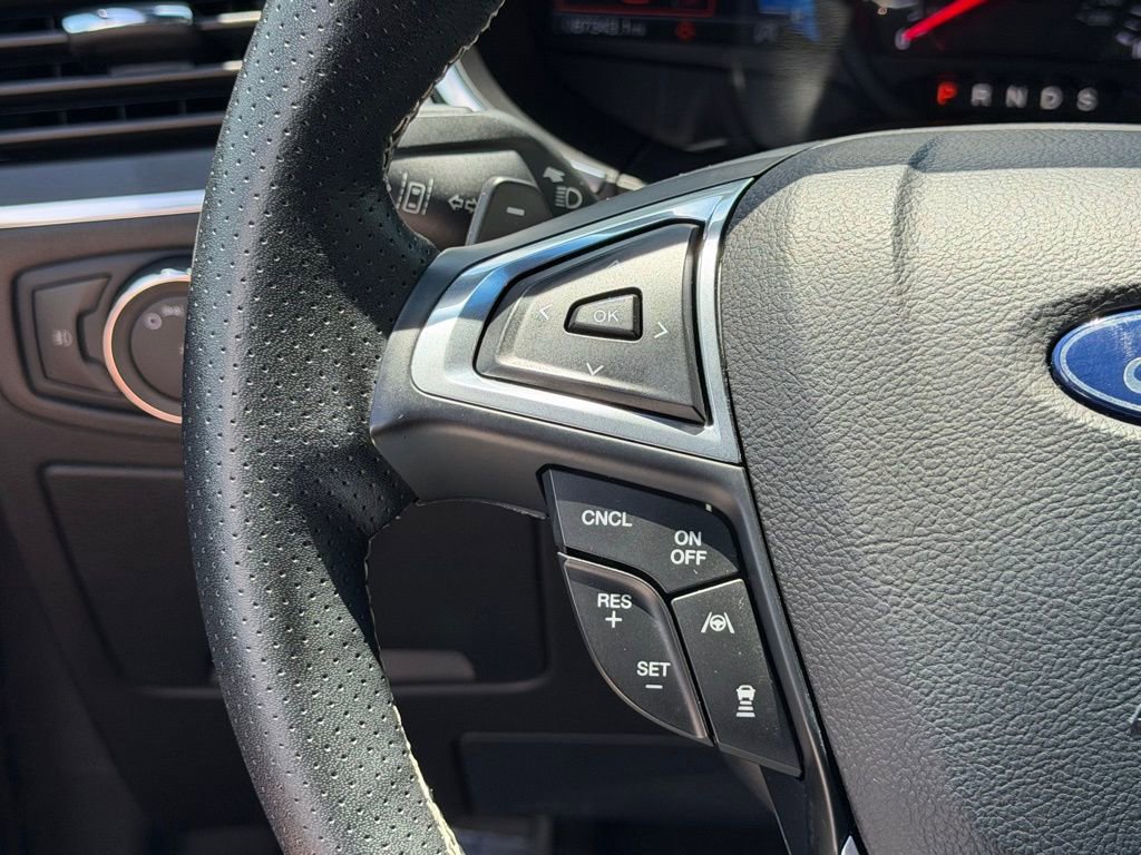 Used 2019 Ford Edge ST w/ Equipment Group 401A AWD/4WD image 18