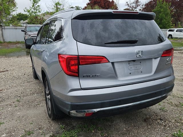 Used 2018 Honda Pilot Touring image 3