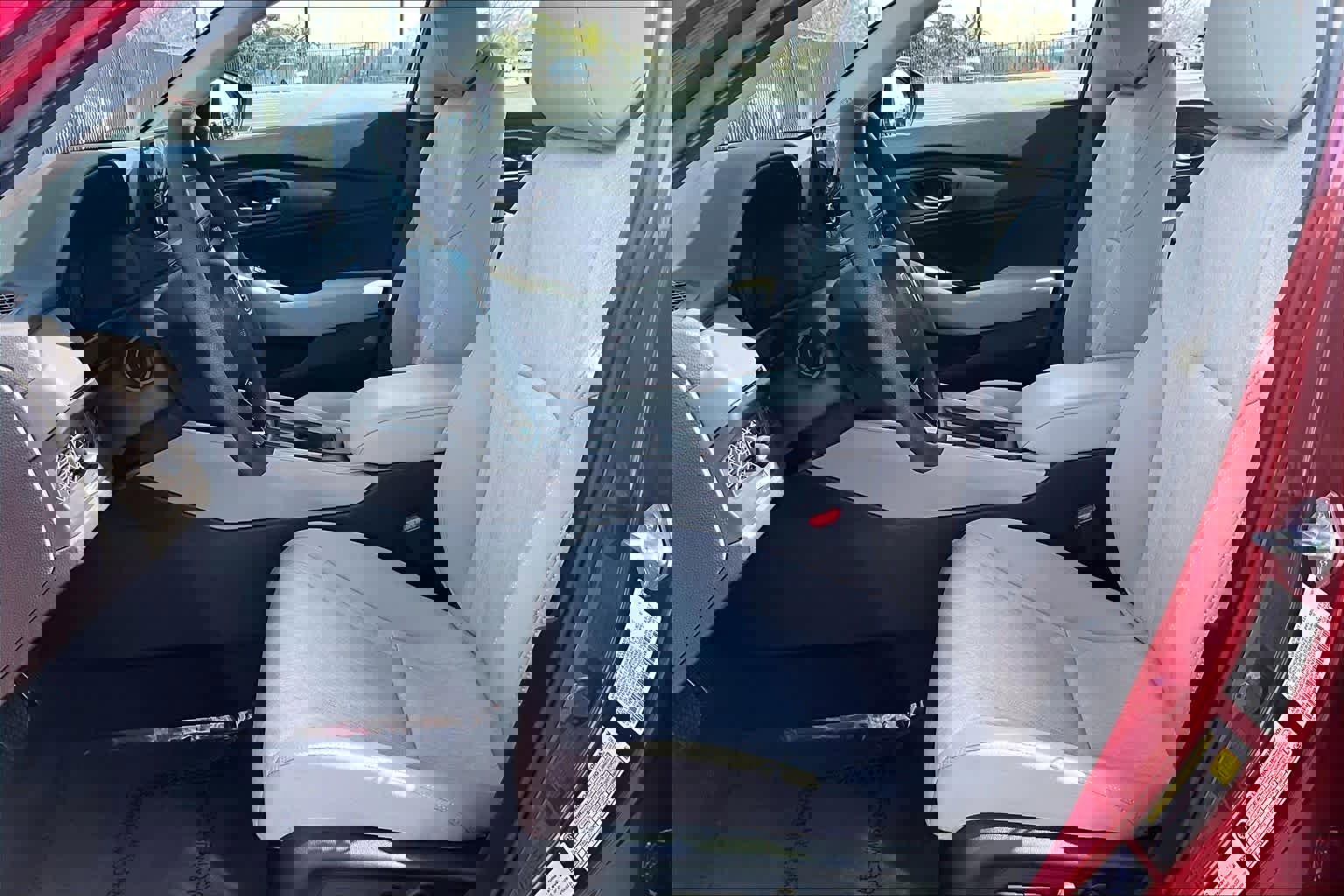 Used 2025 Honda Accord SE image 7