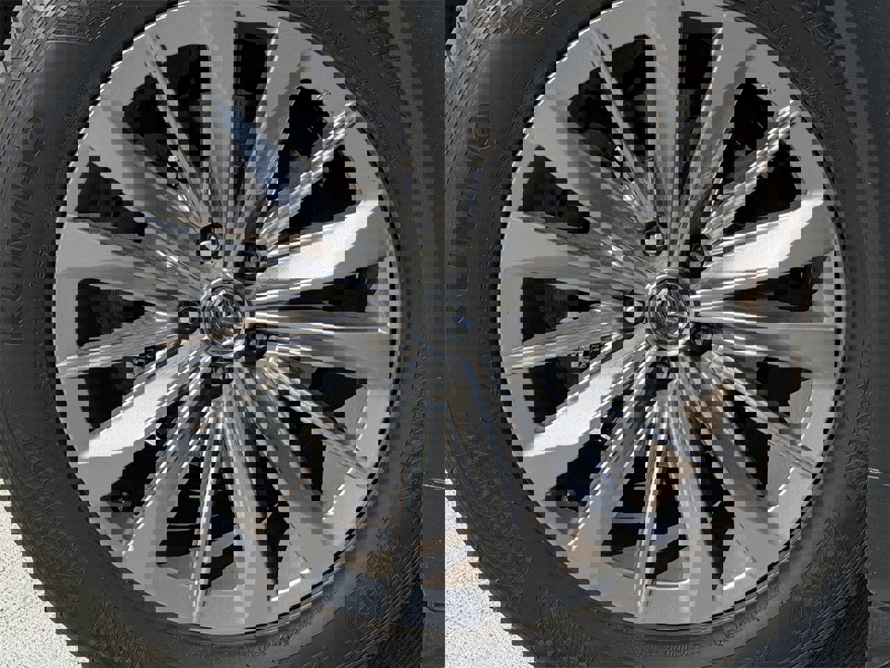 Used 2024 MAZDA CX-90 3.3 Turbo w/ Preferred Package image 10