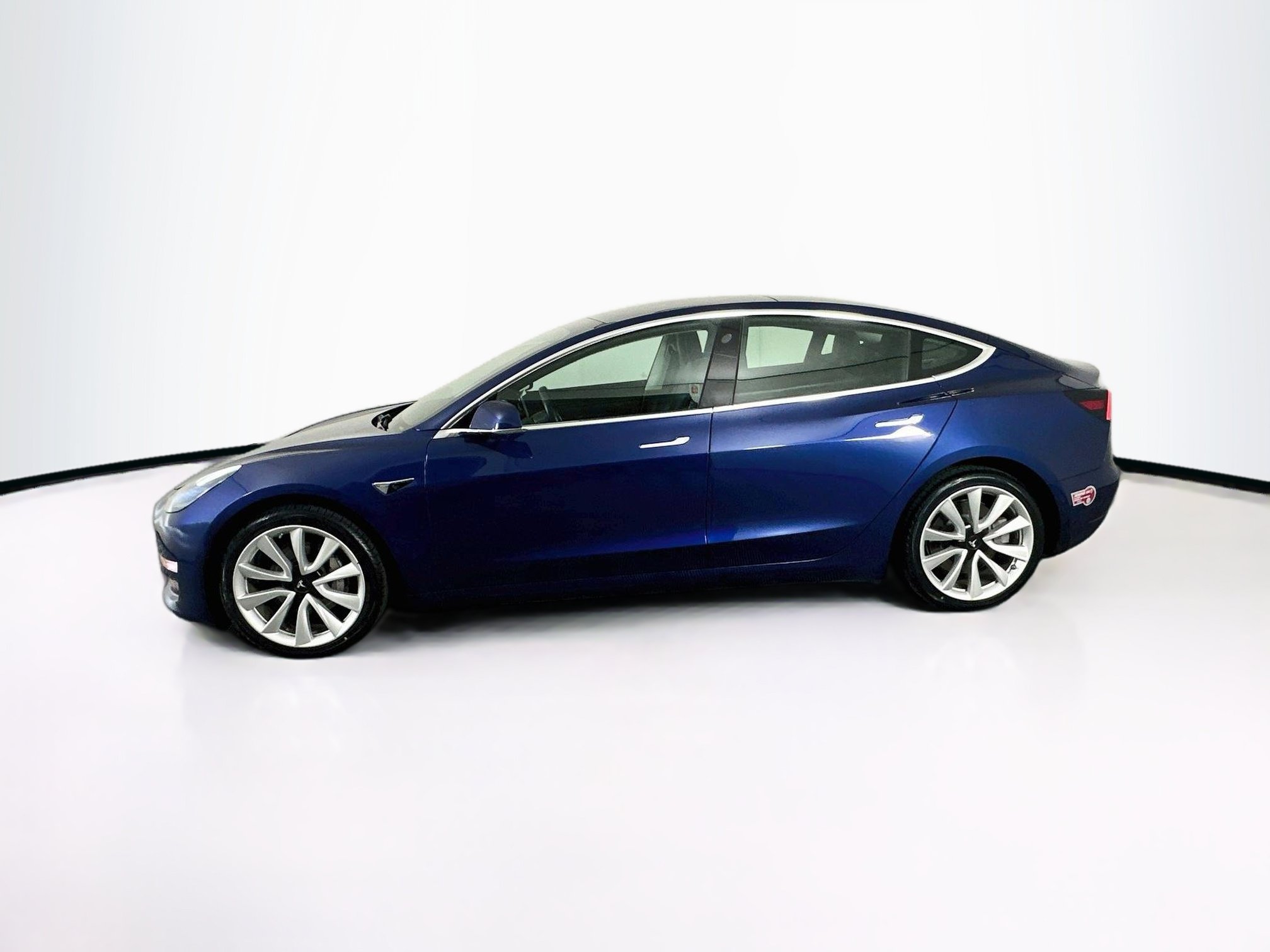 Used 2019 Tesla Model 3 Long Range AWD/4WD image 4