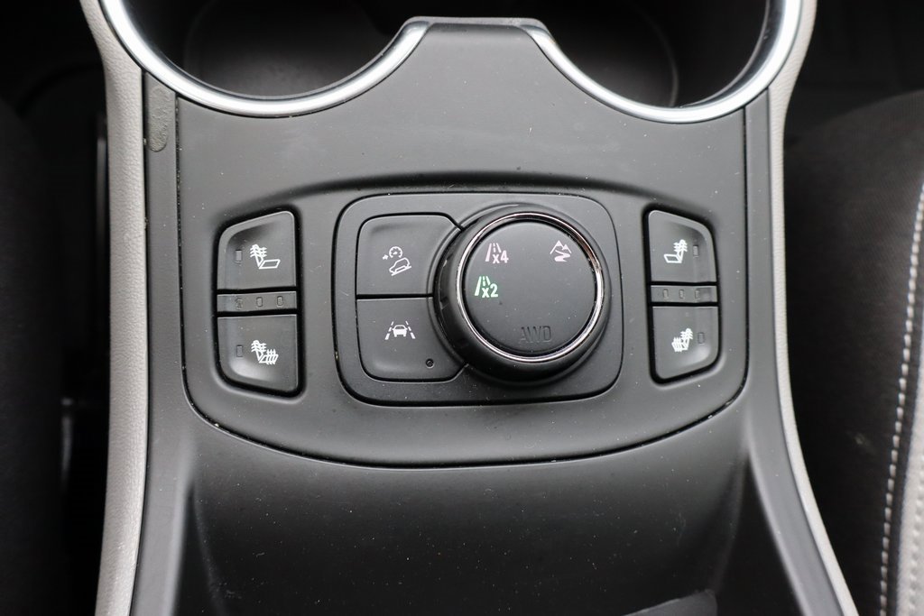 Used 2022 GMC Terrain SLE w/ Driver Convenience Package image 9