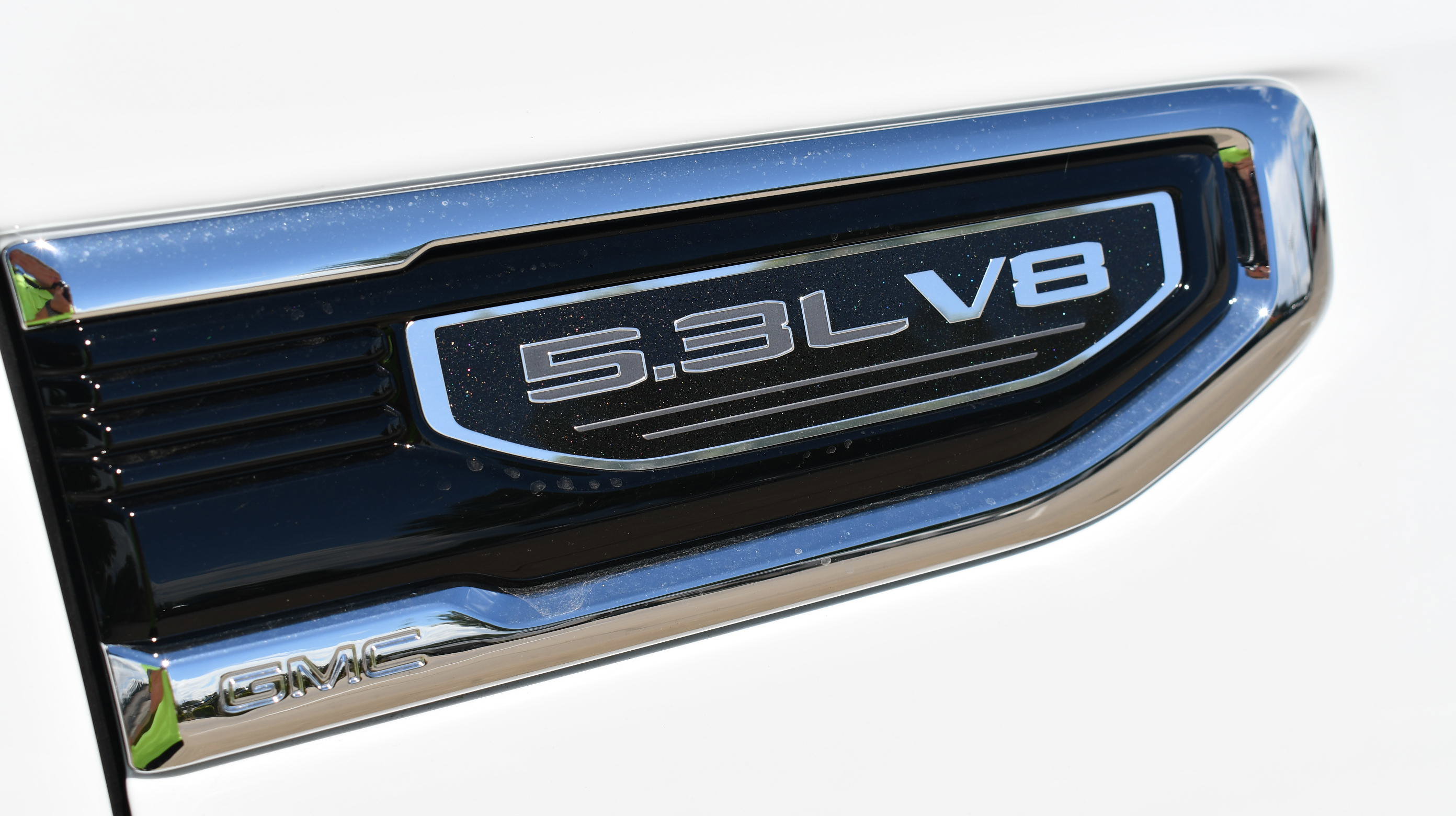 New 2026 GMC Sierra 1500 SLT w/ SLT Premium Plus Package image 13