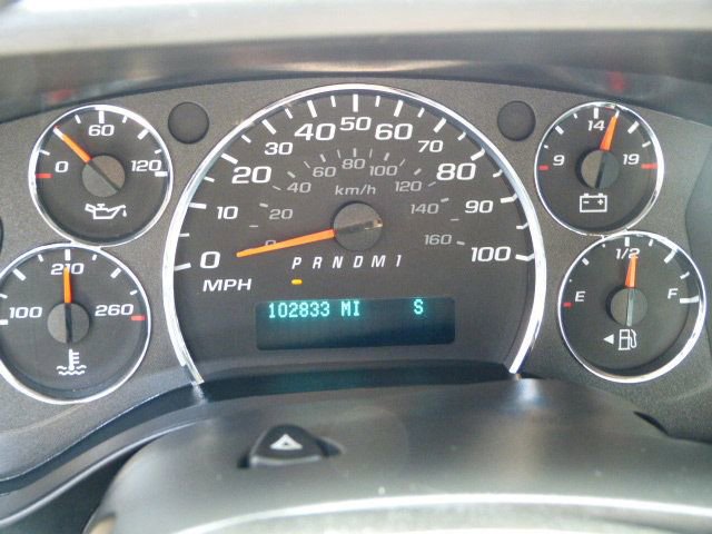 Used 2021 Chevrolet Express 2500 w/ Driver Convenience Package image 31