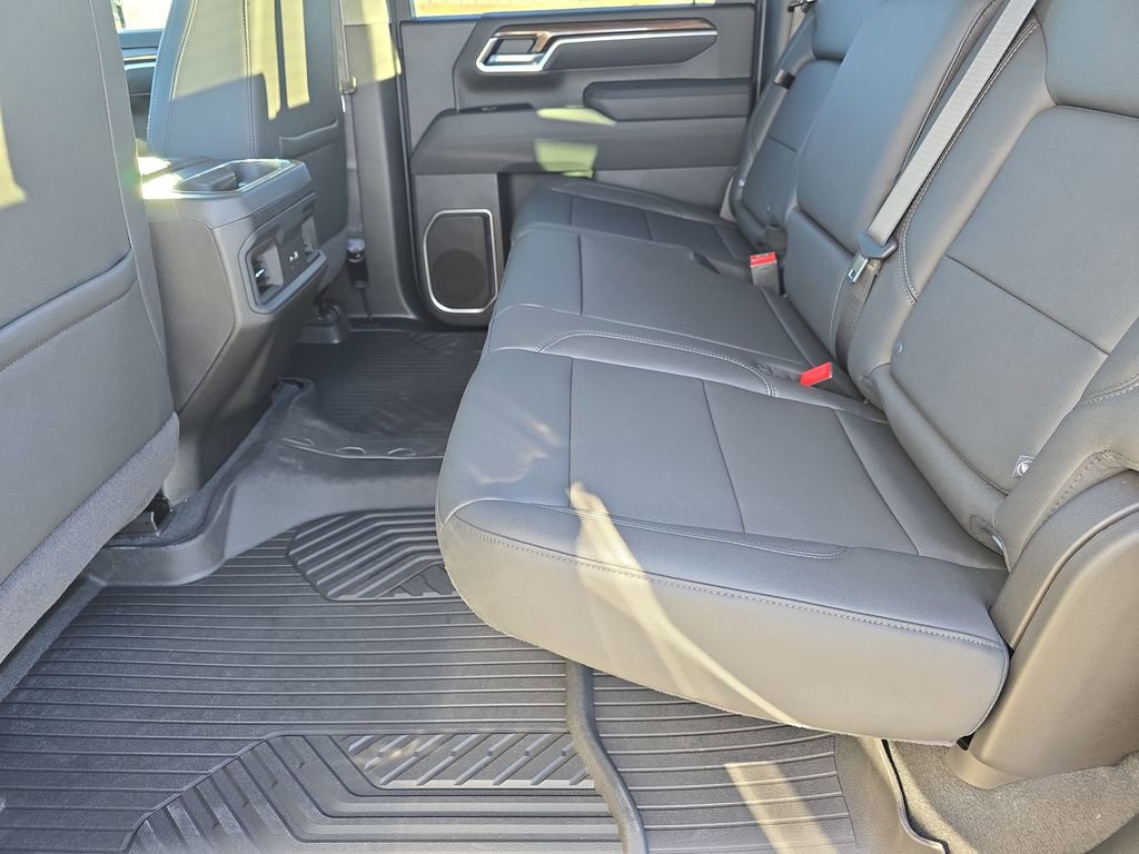 New 2026 Chevrolet Silverado 2500 LT w/ Trail Boss Package image 15