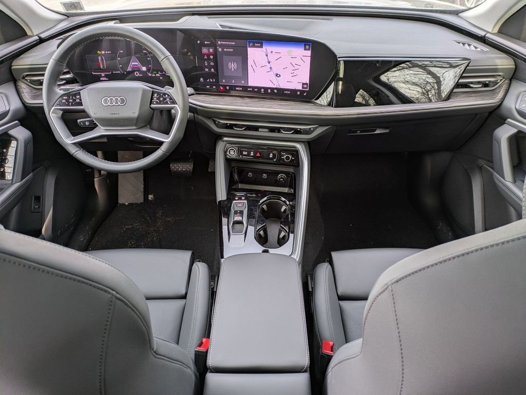 New 2025 Audi Q5 Premium Plus image 17