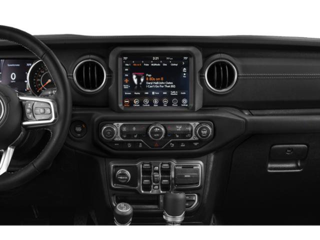 Used 2021 Jeep Gladiator Overland w/ Trailer Tow Package AWD/4WD image 13