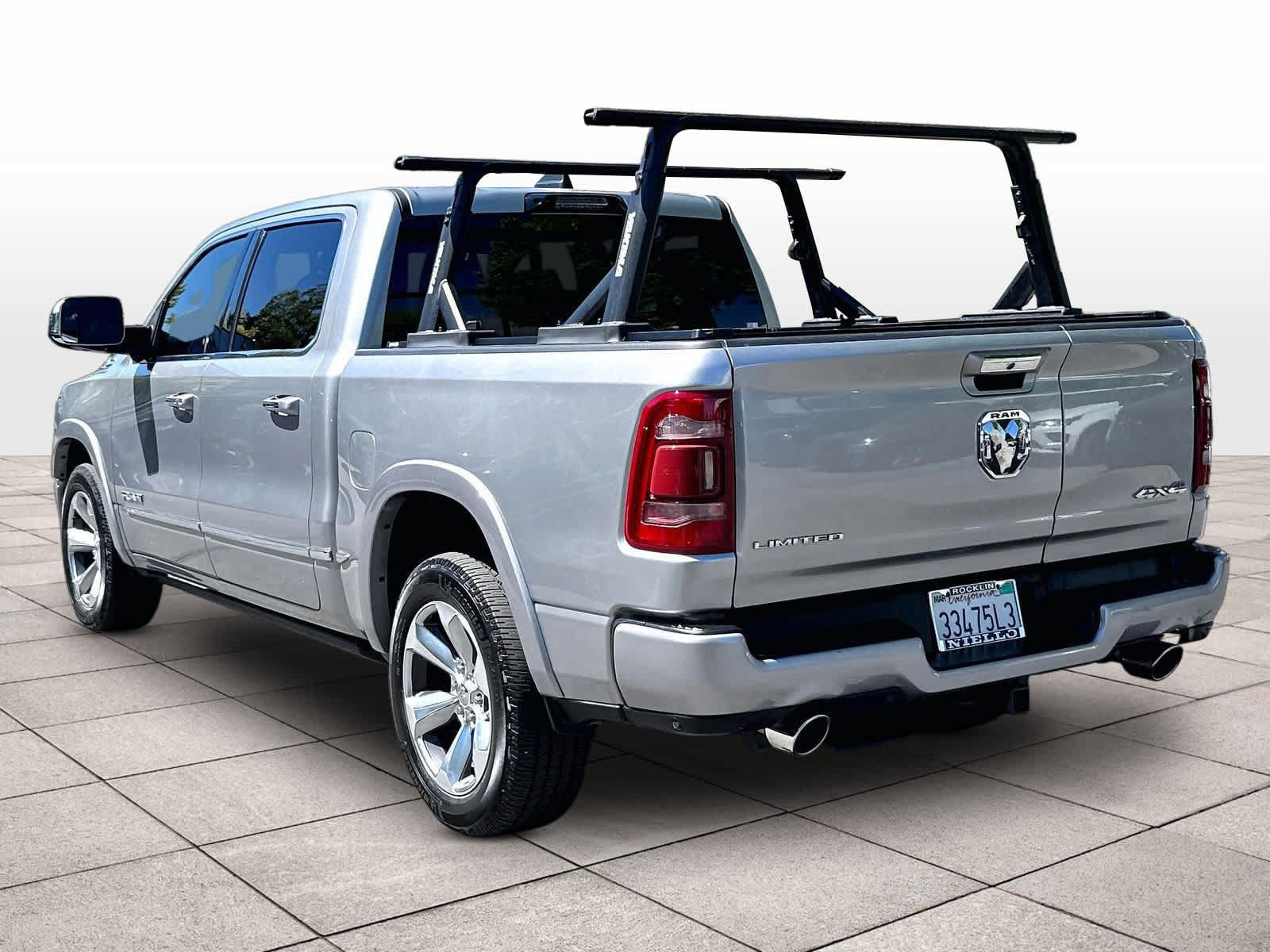 Used 2022 RAM 1500 Limited AWD/4WD image 12
