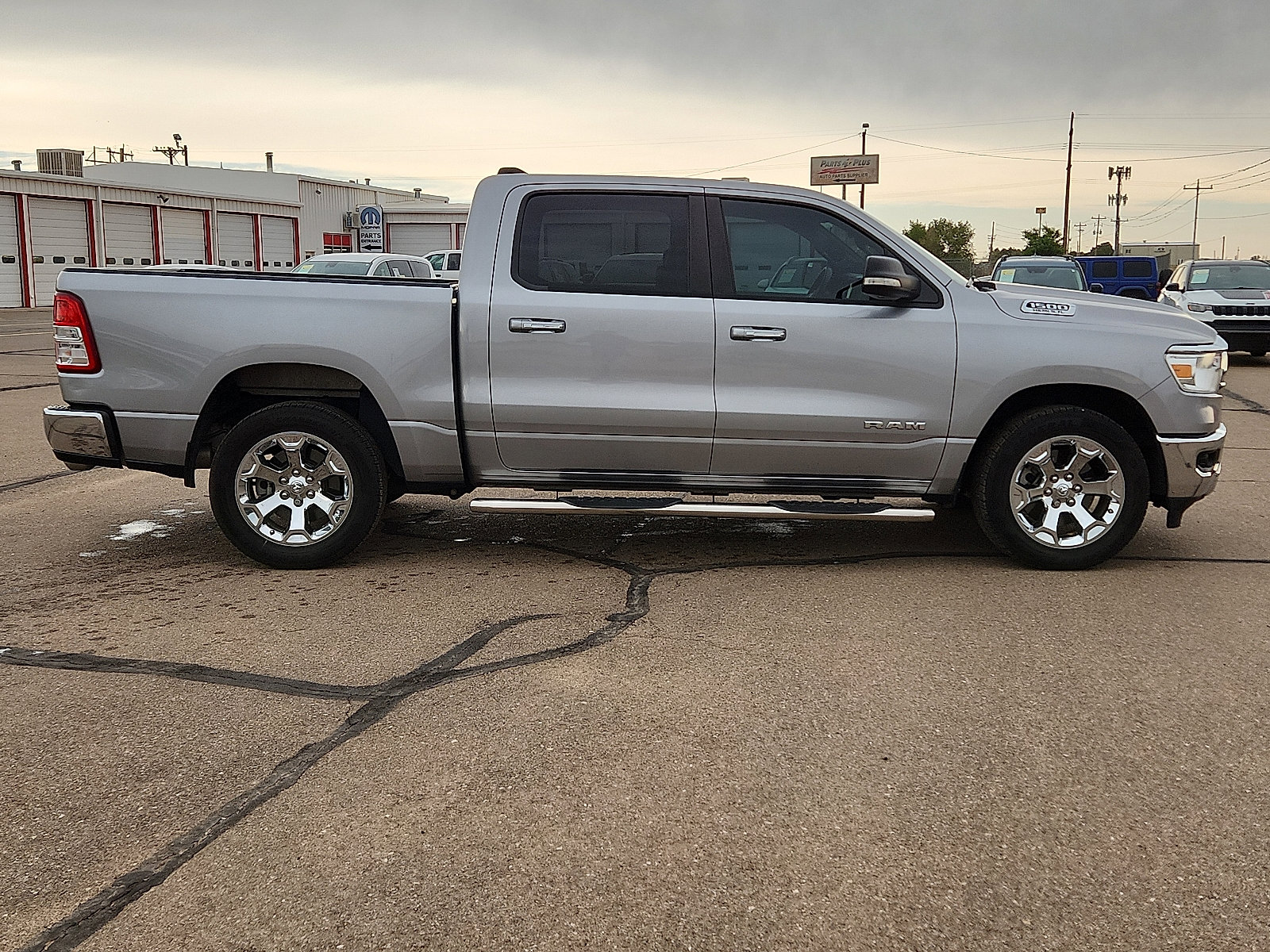 Used 2019 RAM 1500 Big Horn RWD image 5
