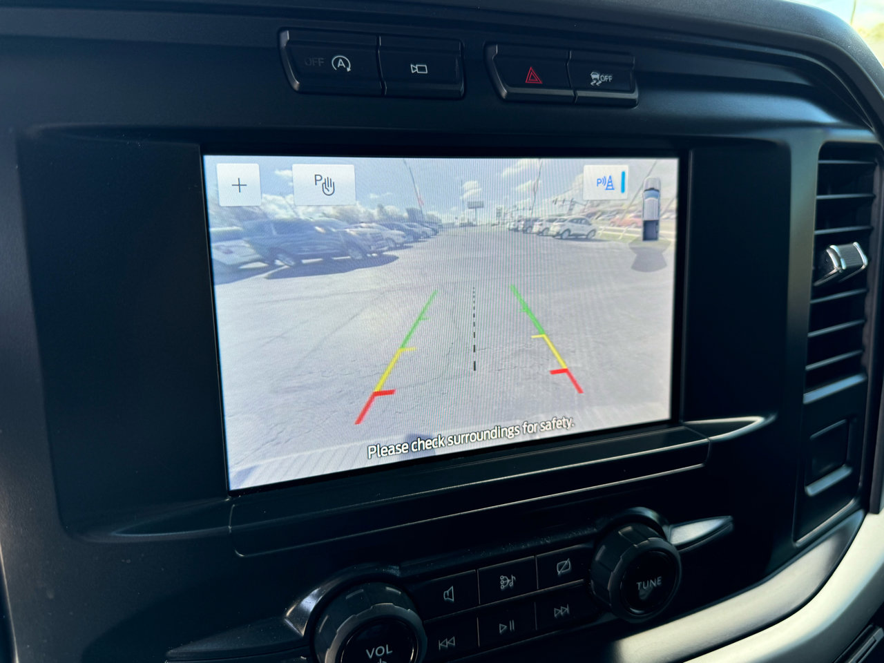 Used 2022 Ford F150 XLT w/ Trailer Tow Package image 28