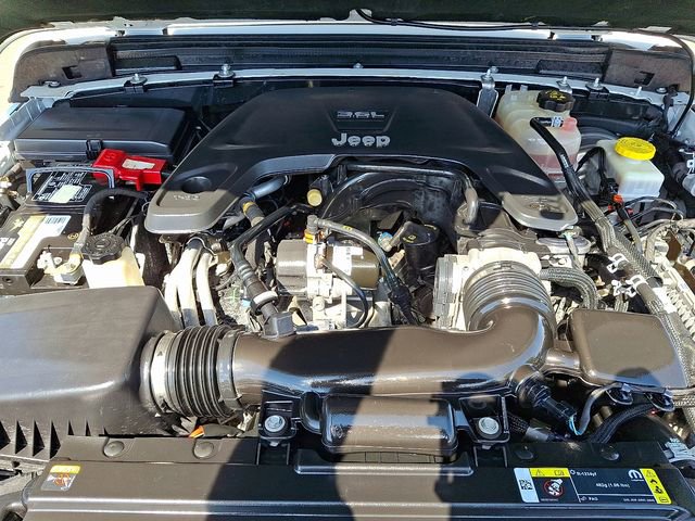 Used 2021 Jeep Wrangler Unlimited Islander image 34