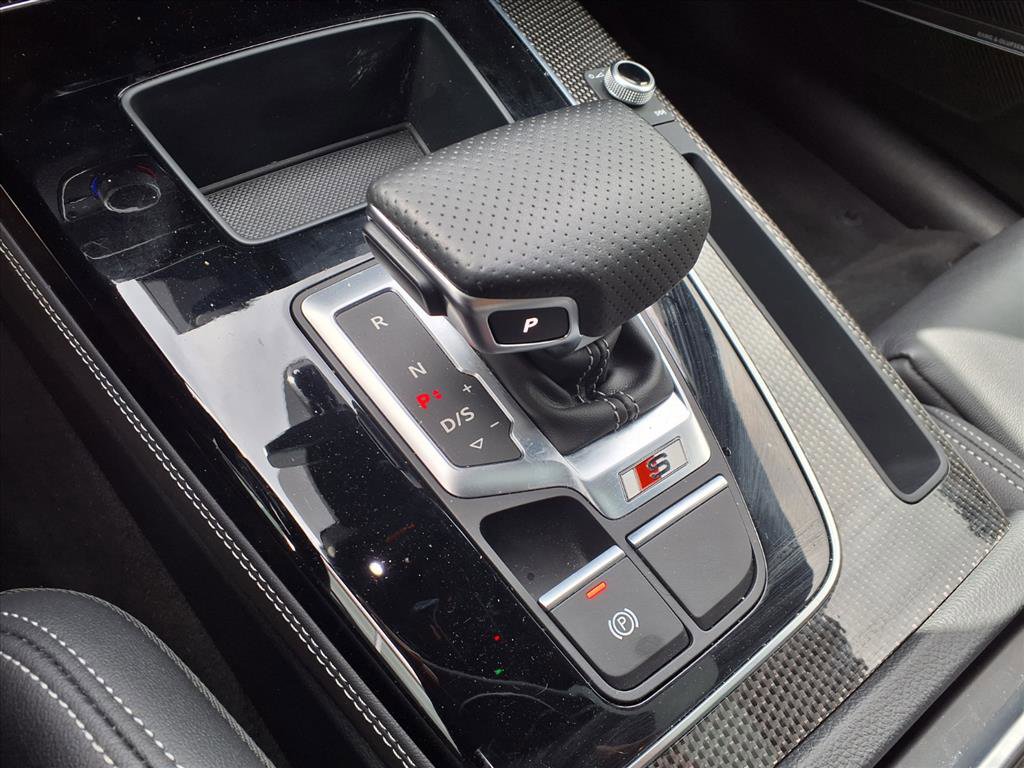 Used 2023 Audi SQ5 Prestige w/ Prestige Package image 18