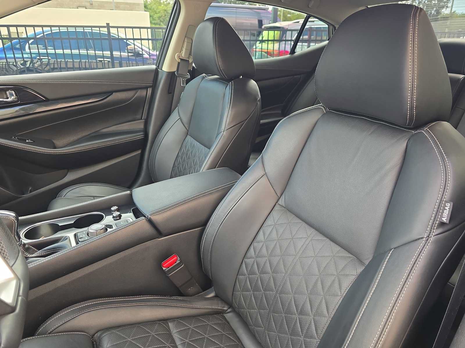 Used 2021 Nissan Maxima Platinum FWD image 18
