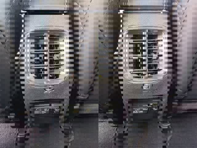 Used 2021 Jeep Cherokee Limited w/ Trailer Tow Group image 40