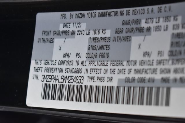 Used 2021 MAZDA MAZDA3 s image 34