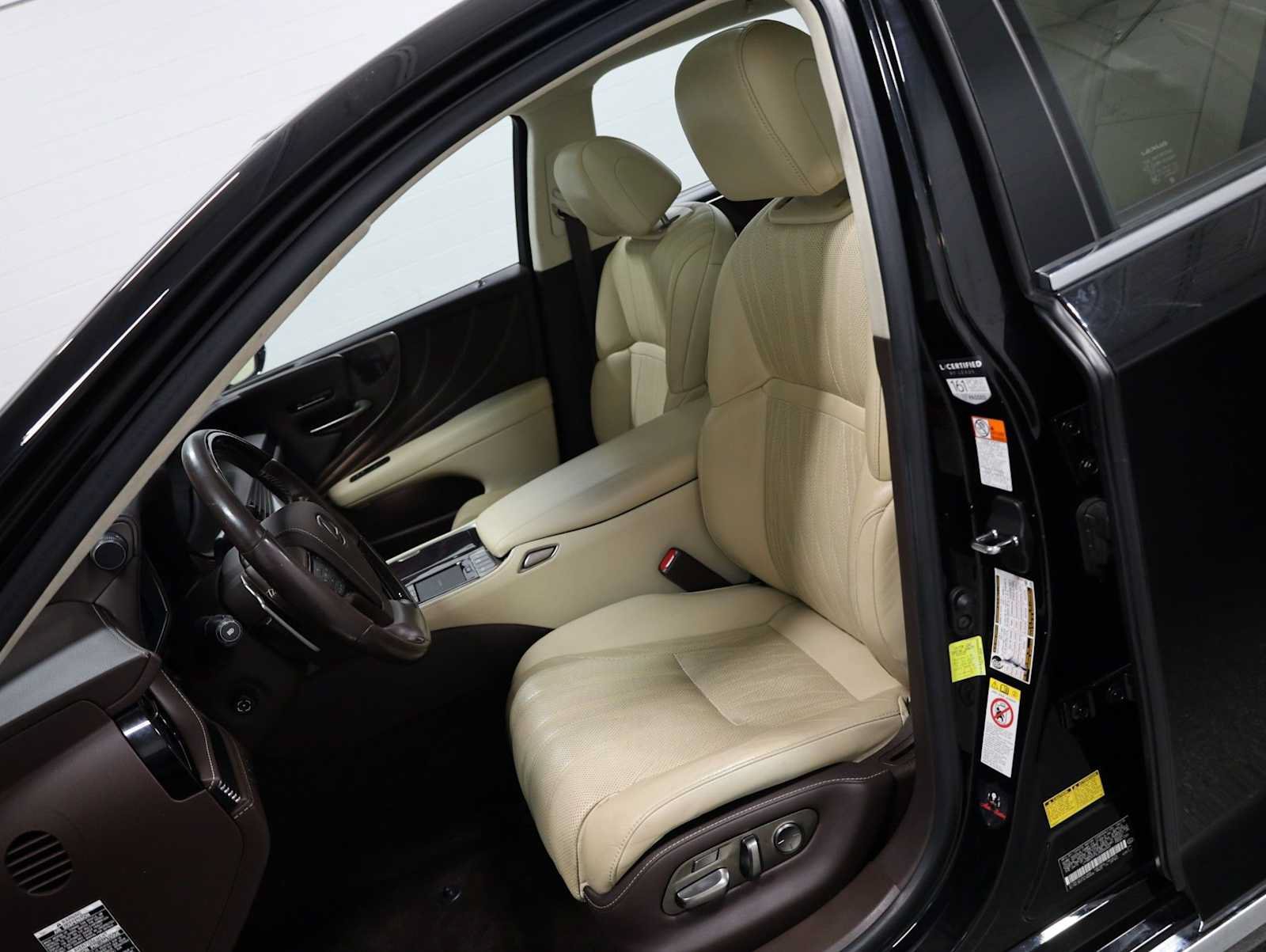 Used 2018 Lexus LS 500 w/ Interior Upgrade Package RWD image 5