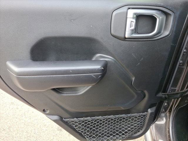 Certified 2021 Jeep Gladiator Mojave image 19