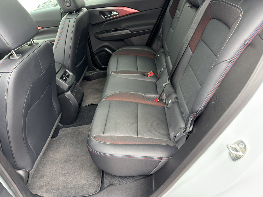 Used 2026 Chevrolet Equinox EV RS w/ Active Safety Package 3 AWD/4WD image 22