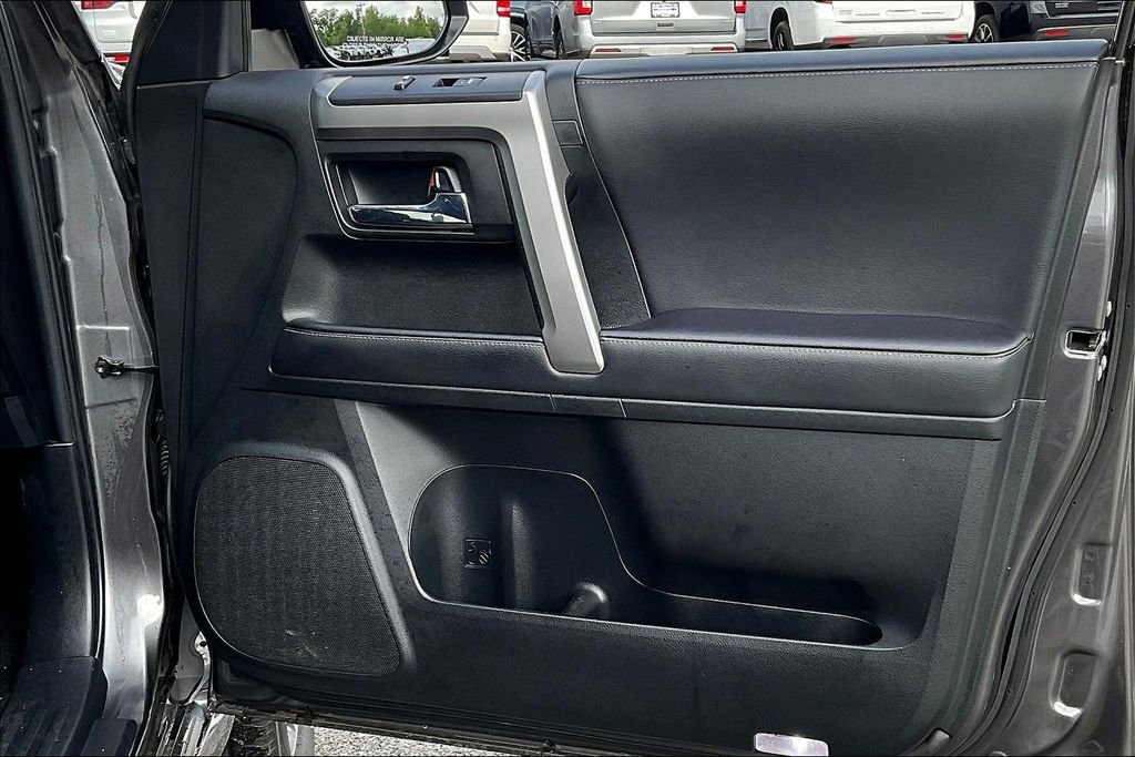 Used 2023 Toyota 4Runner TRD Sport AWD/4WD image 19