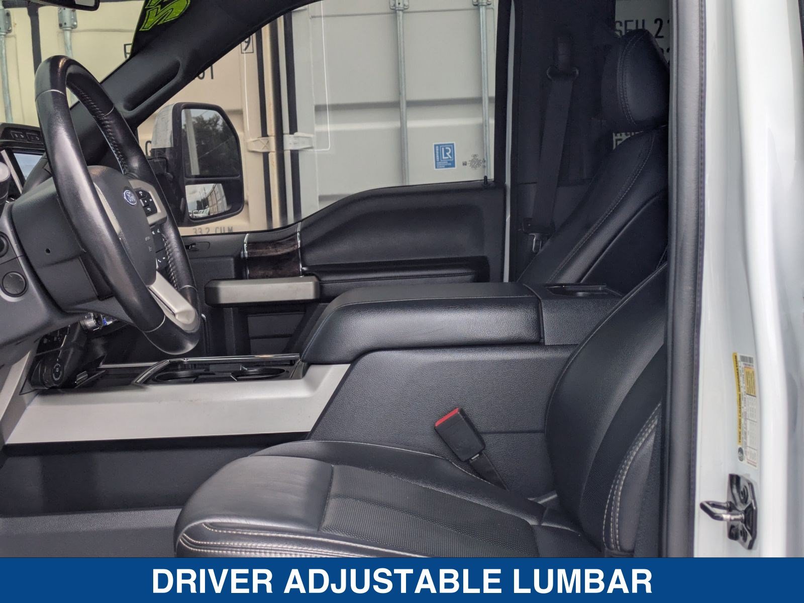Used 2022 Ford F350 Lariat w/ Lariat Ultimate Package AWD/4WD image 22