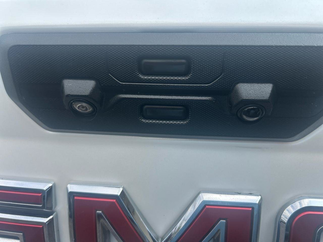 Used 2023 GMC Sierra 3500 Denali w/ Denali Ultimate Package AWD/4WD image 9