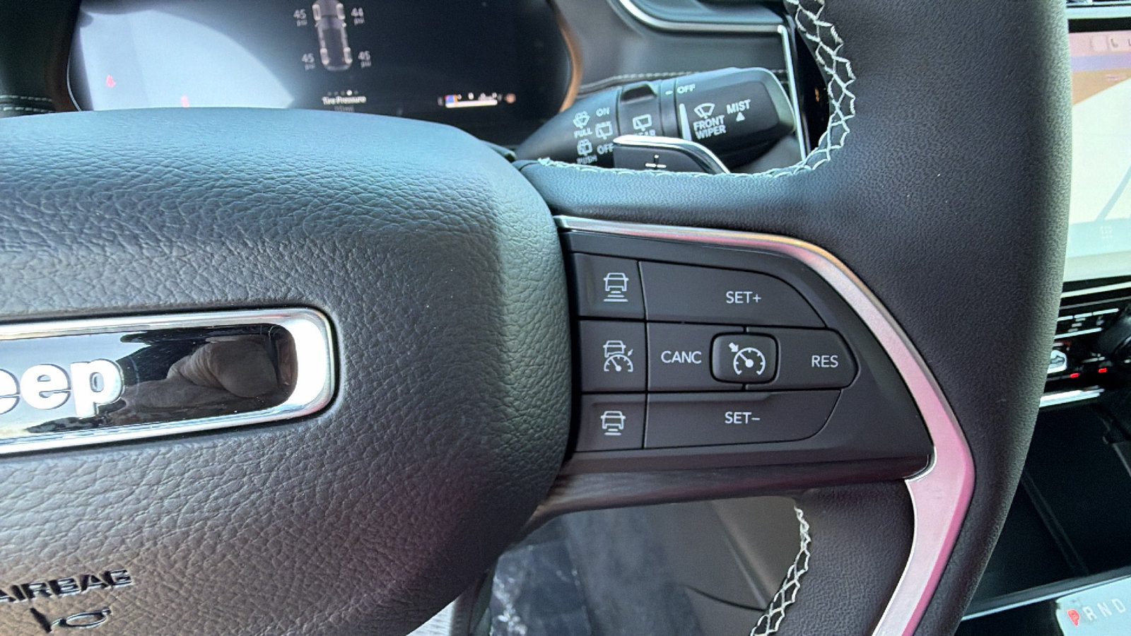 New 2027 Jeep Grand Cherokee Laredo X AWD/4WD image 24