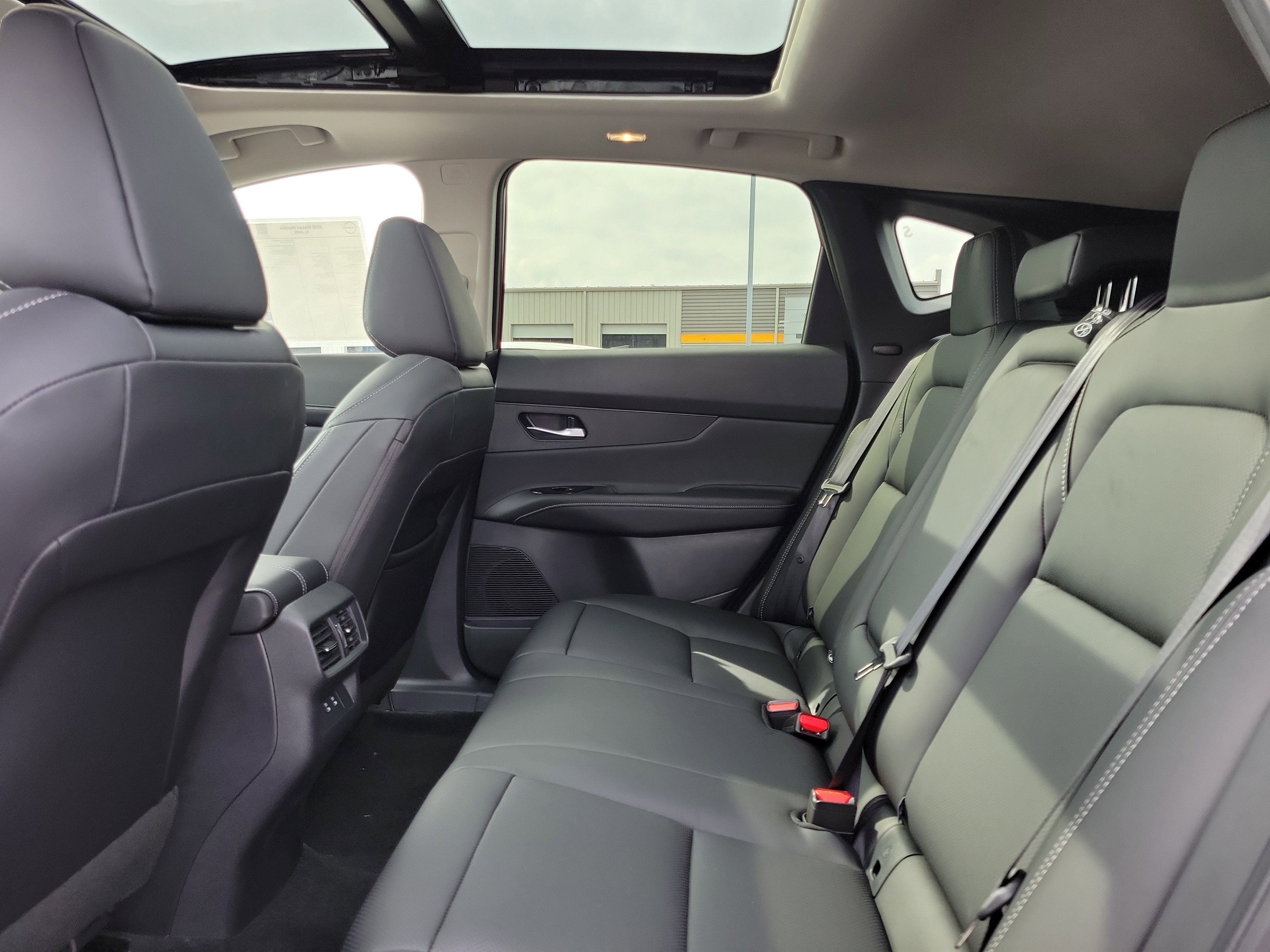 New 2026 Nissan Murano SL AWD/4WD image 11