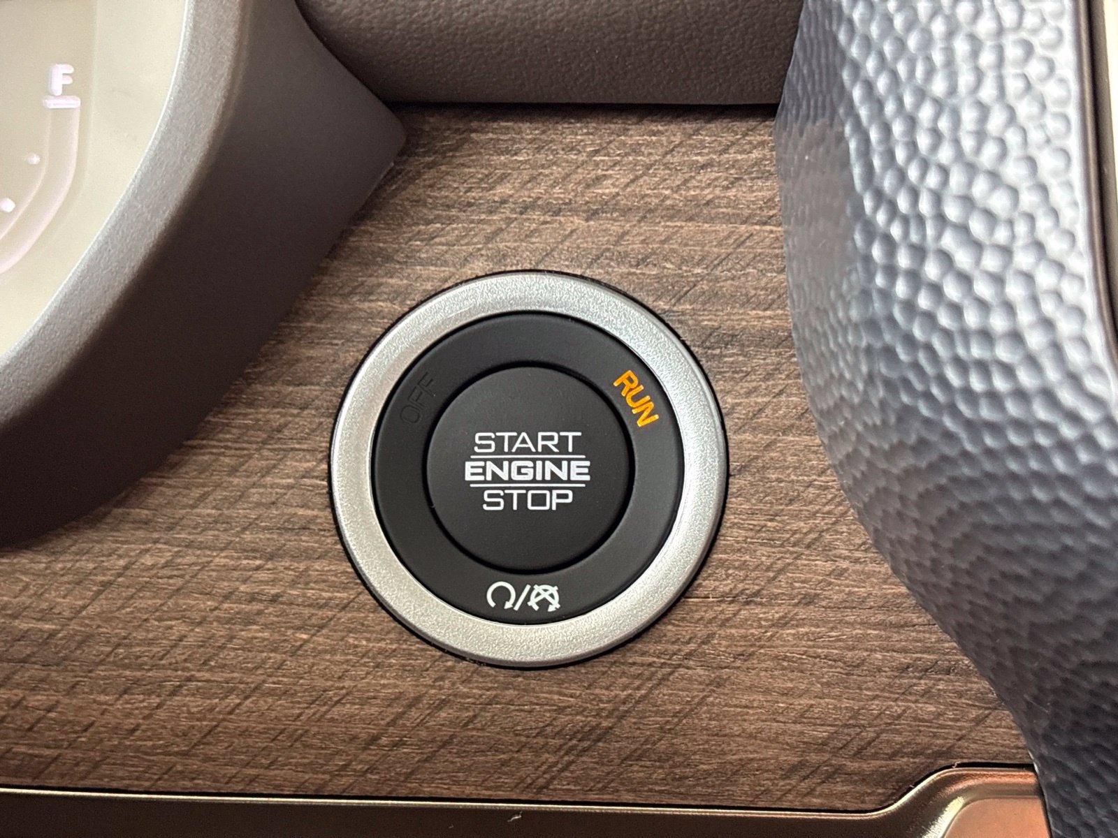 New 2027 RAM 1500 Laramie Longhorn AWD/4WD image 31