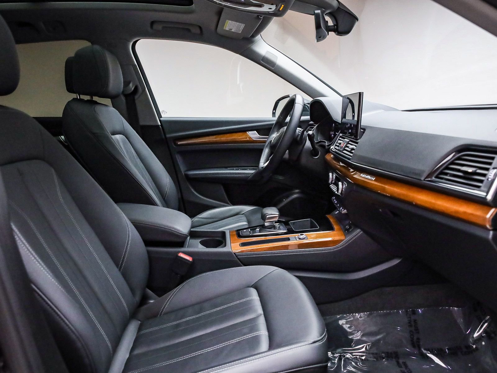 Used 2023 Audi Q5 2.0T Premium Plus w/ Premium Plus Package image 18
