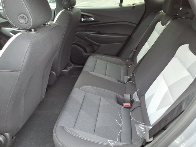 New 2026 Chevrolet Trax RS w/ Sunroof Package FWD image 8
