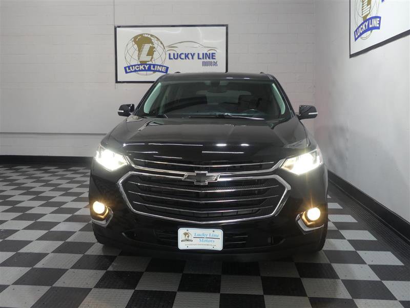 Used 2019 Chevrolet Traverse LT image 2