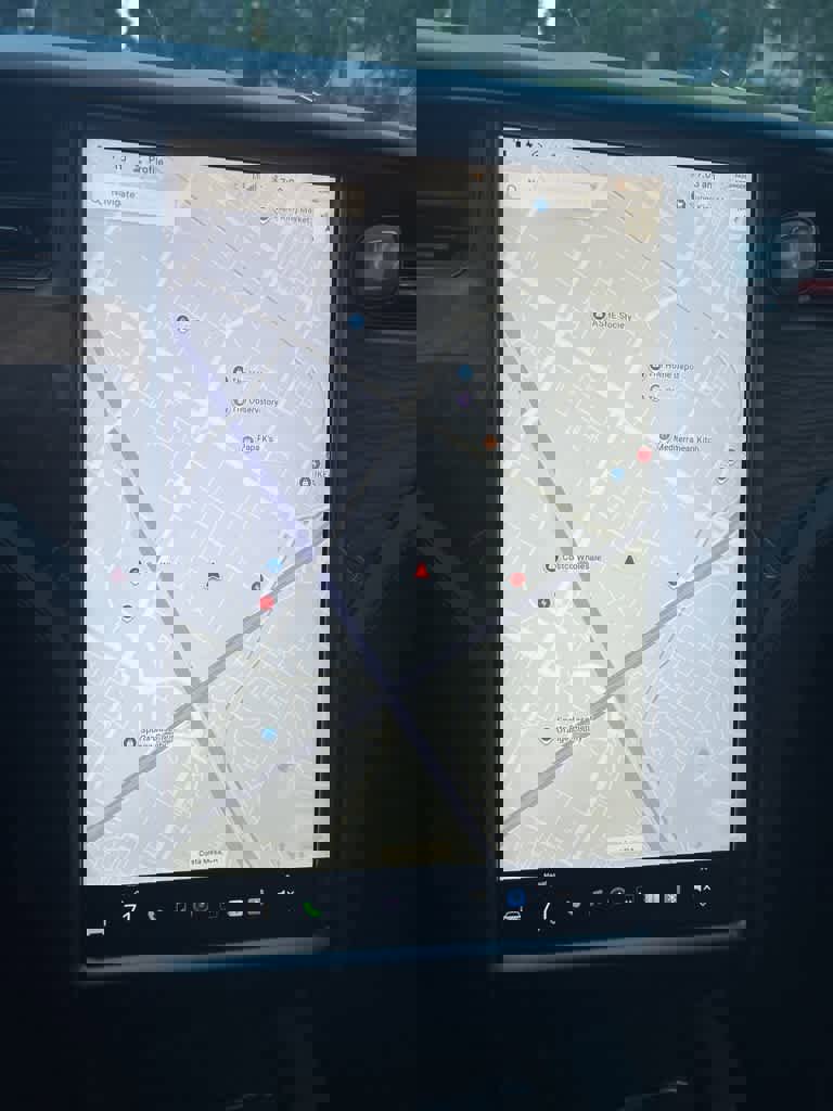 Used 2020 Tesla Model X Long Range image 12